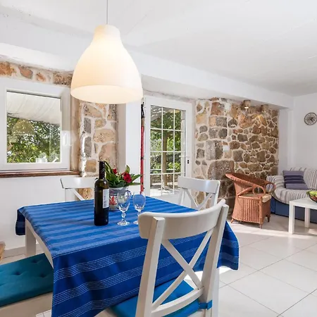 Pet Friendly In With Wifi